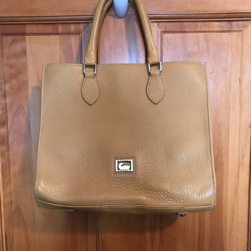Dooney & Bourke handbag